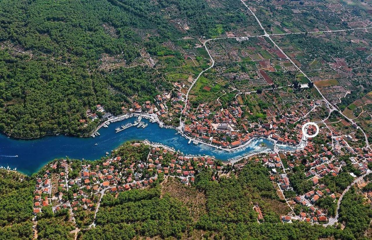 Vila House Tia Vrboska Exteriér fotografie