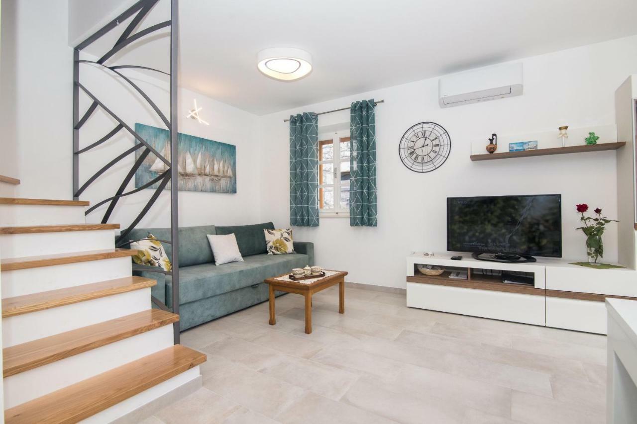 Vila House Tia Vrboska Exteriér fotografie